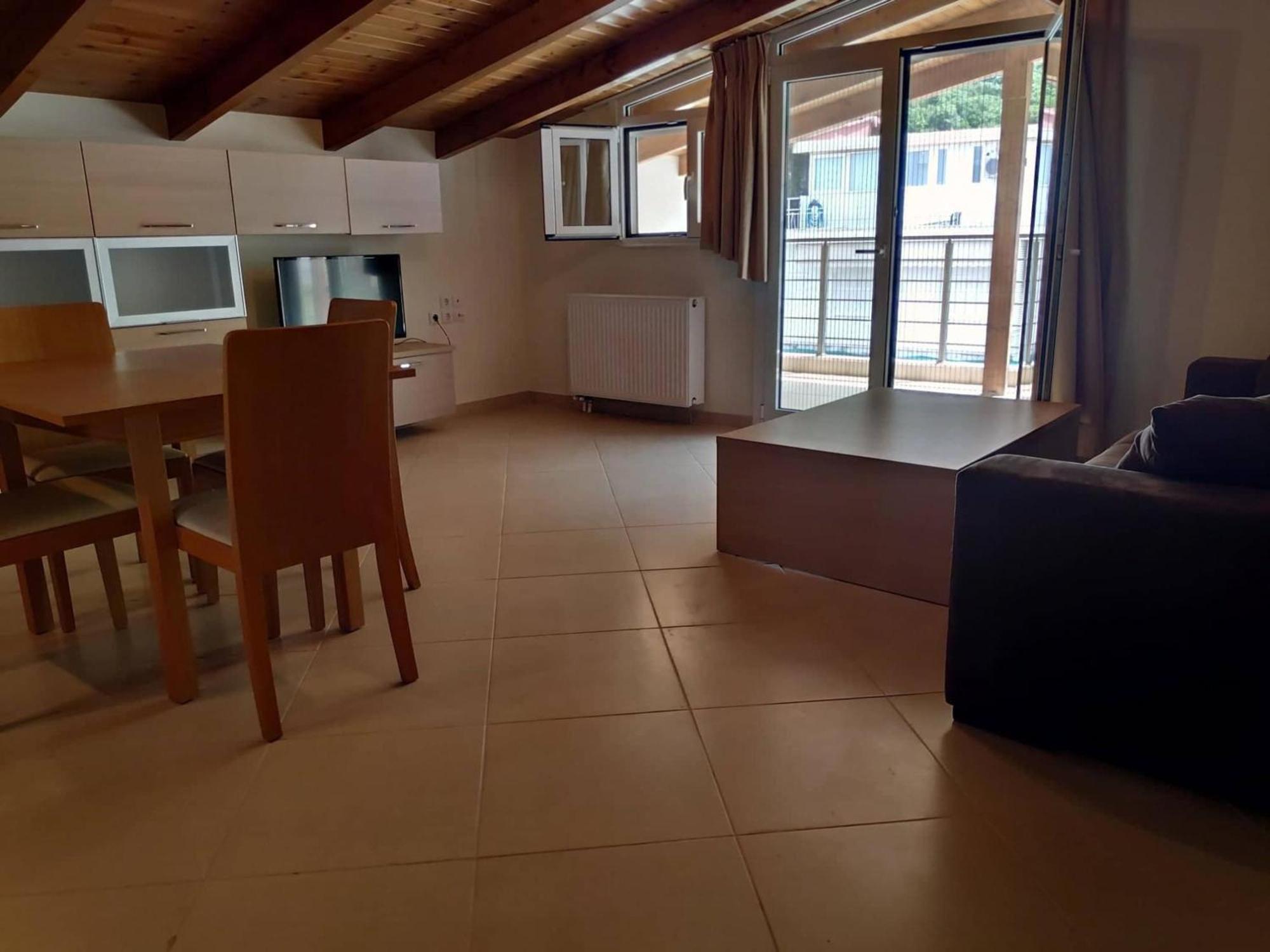 Samaras Apartments In Камена Вурла Екстериор снимка